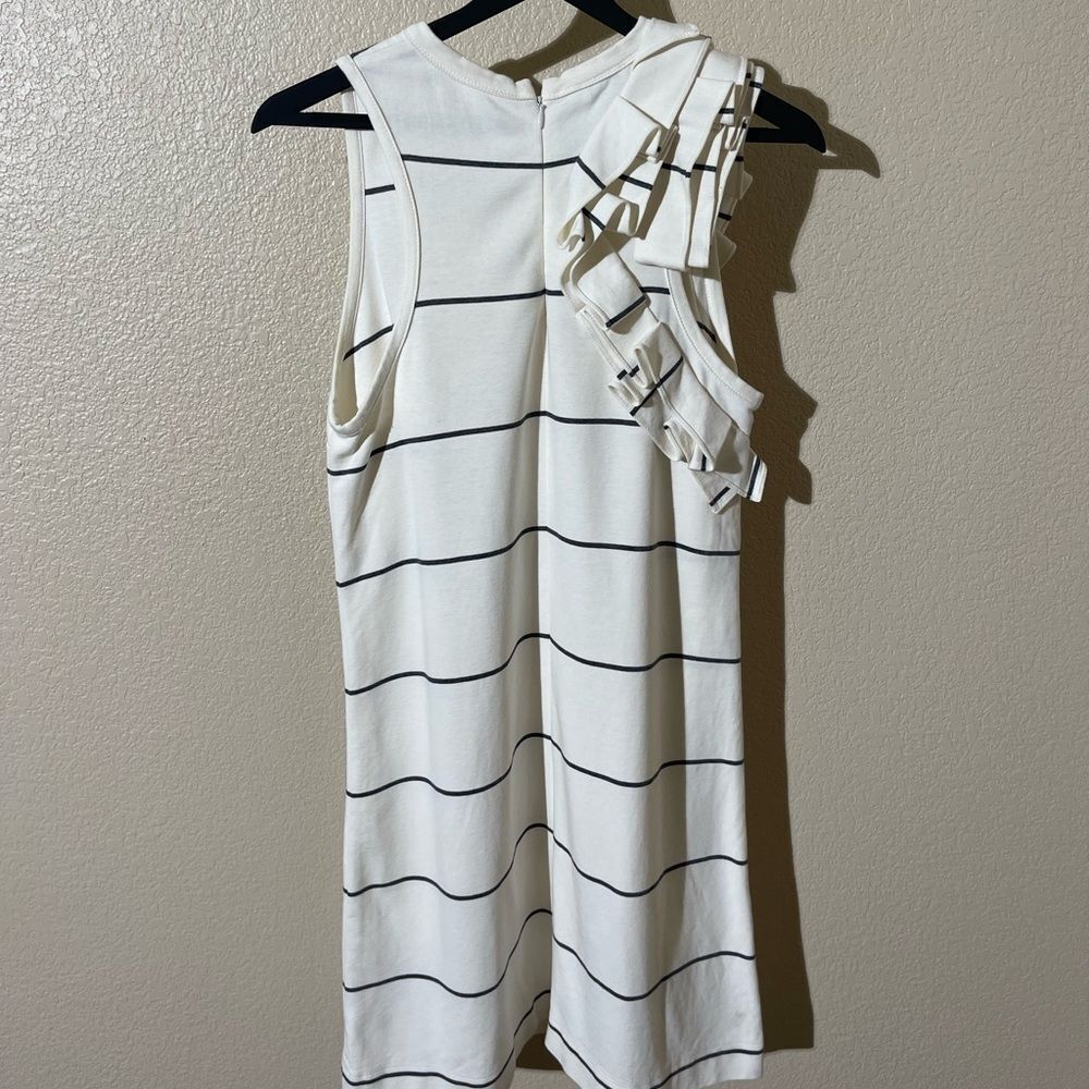 Sold - Picture 2 of 7